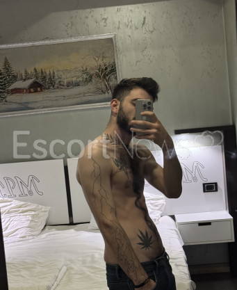 Photo escort girl Revaz: the best escort service