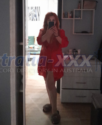 Photo escort girl Arina: the best escort service