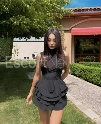 Photo escort girl Sare: the best escort service