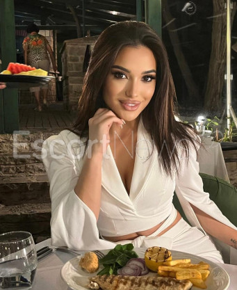 Photo escort girl Diana : the best escort service