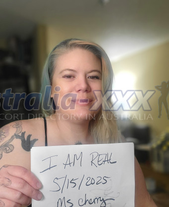 Photo escort girl Ms Cherry: the best escort service