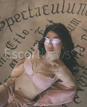 Photo escort girl lisa: the best escort service