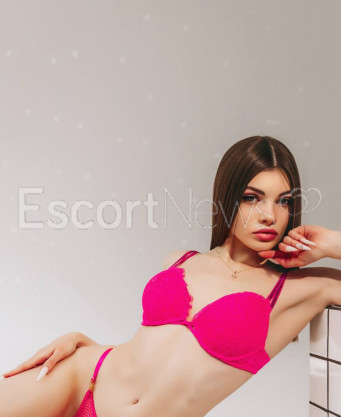 Photo escort girl EVA TOP: the best escort service