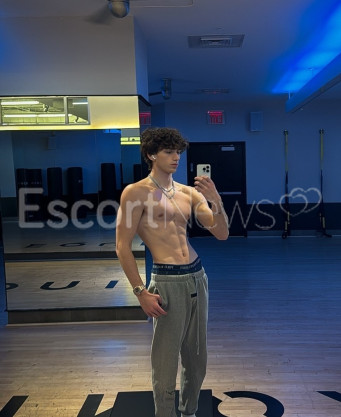 Photo escort girl Vincen: the best escort service