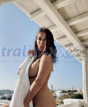 Photo escort girl Selena: the best escort service