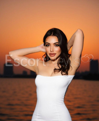 Photo escort girl Karina : the best escort service