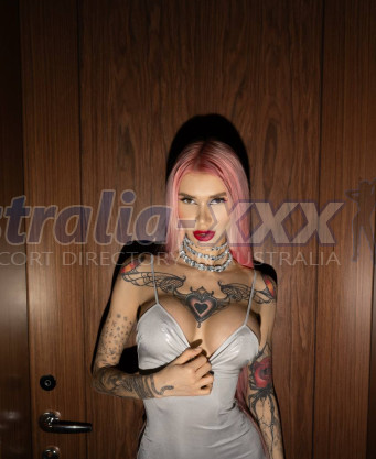 Photo escort girl Loreen: the best escort service