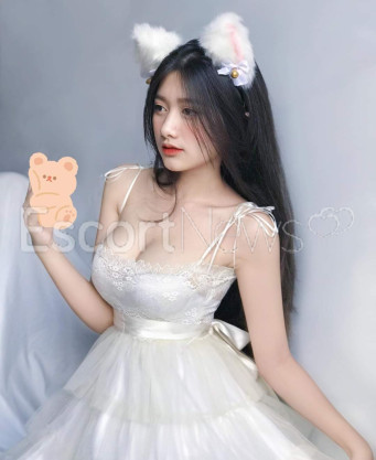 Photo escort girl Xumi: the best escort service