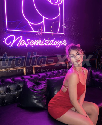 Photo escort girl MELEK : the best escort service