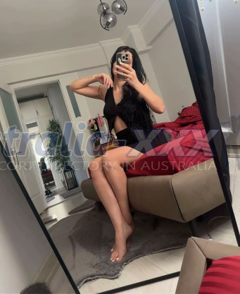 Photo escort girl ayla: the best escort service