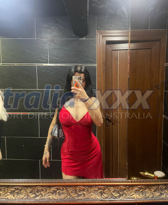 Photo escort girl Selin Kahraman : the best escort service