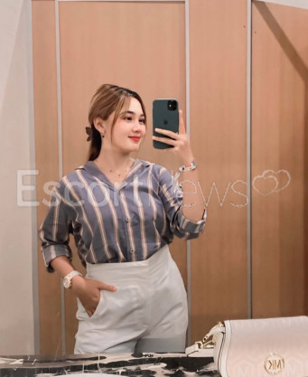 Photo escort girl Luna: the best escort service