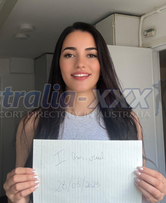Photo escort girl Ariana: the best escort service