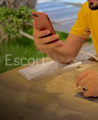 Photo escort girl Salman Shahzad: the best escort service