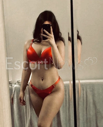 Photo escort girl Carolina: the best escort service