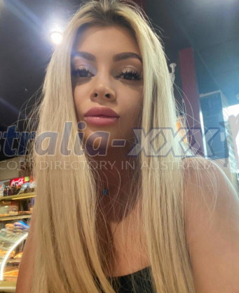 Photo escort girl Milana : the best escort service