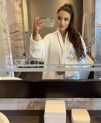 Photo escort girl Marina: the best escort service