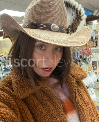 Photo escort girl Asia: the best escort service