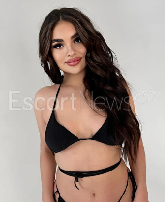 Photo escort girl Julina: the best escort service