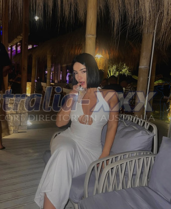 Photo escort girl Vika: the best escort service
