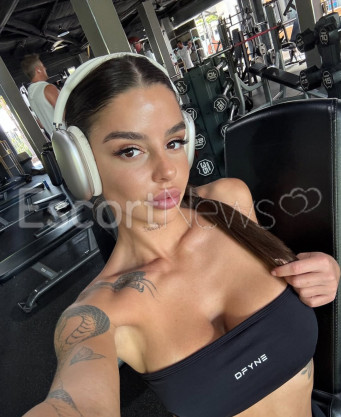 Photo escort girl Lilit: the best escort service