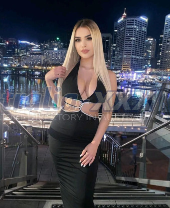 Photo escort girl Monica: the best escort service