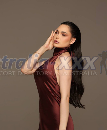 Photo escort girl Carelika: the best escort service