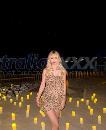 Photo escort girl BELINDA: the best escort service