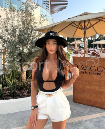 Photo escort girl Alina: the best escort service