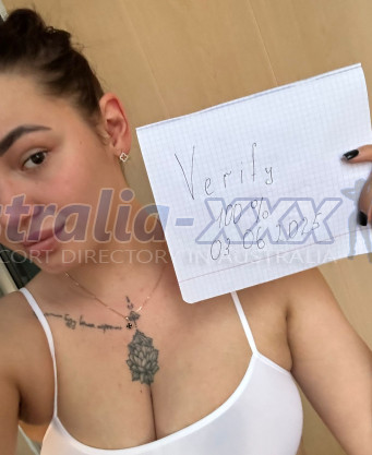 Photo escort girl Lolita: the best escort service