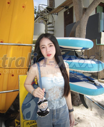 Photo escort girl Adellya: the best escort service