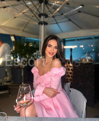 Photo escort girl Alina: the best escort service