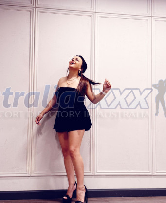 Photo escort girl LIESSE: the best escort service