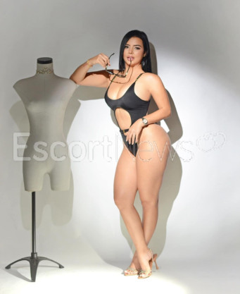 Photo escort girl JULIANA: the best escort service