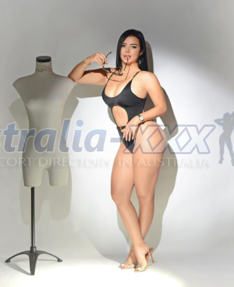 Photo escort girl JULIANA: the best escort service