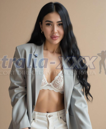 Photo escort girl Molya: the best escort service