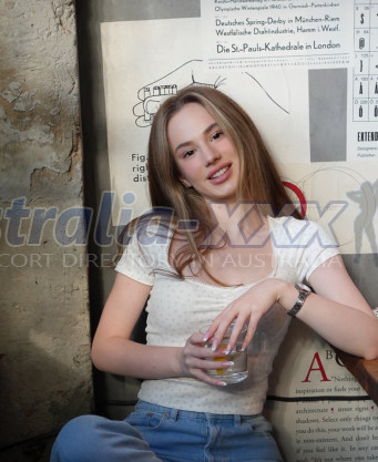 Photo escort girl VIKA: the best escort service