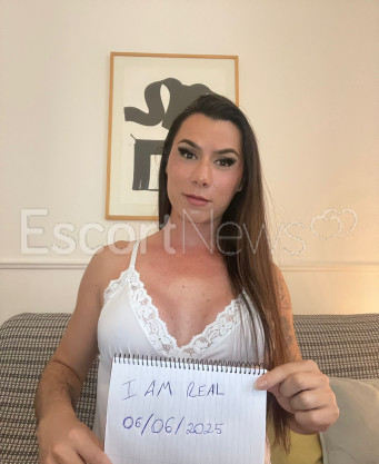 Photo escort girl Gabriely: the best escort service