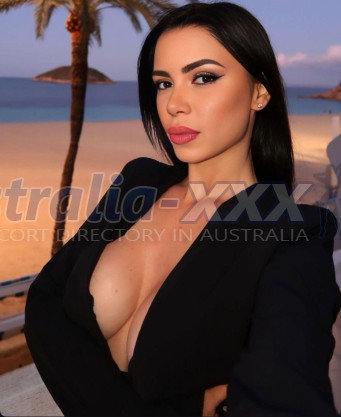 Photo escort girl Louisa: the best escort service
