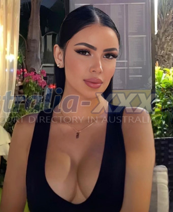 Photo escort girl Louisa: the best escort service