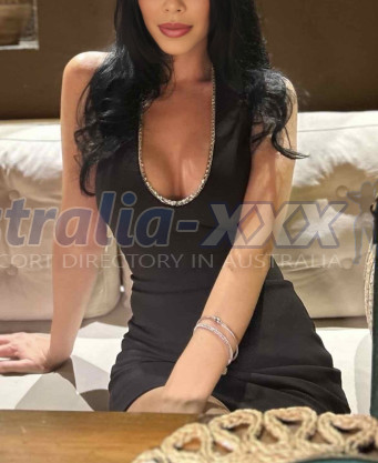 Photo escort girl Elmira: the best escort service