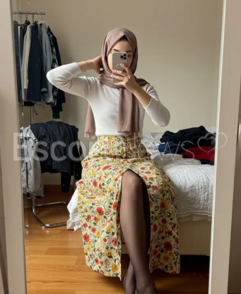 Photo escort girl nur: the best escort service
