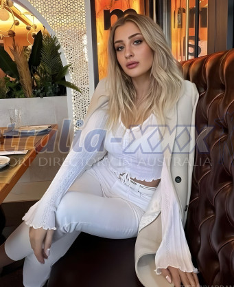Photo escort girl DAISY: the best escort service