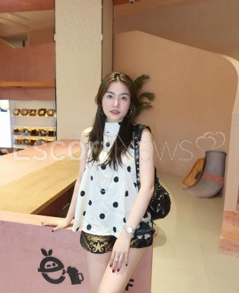 Photo escort girl Bella: the best escort service