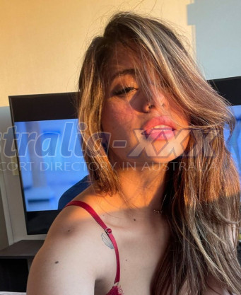 Photo escort girl Mia: the best escort service