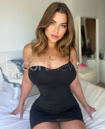 Photo escort girl Liana VIP: the best escort service