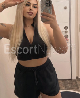 Photo escort girl Derin: the best escort service