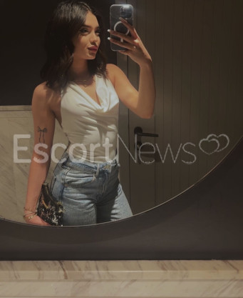 Photo escort girl Simay: the best escort service