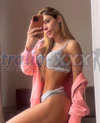 Photo escort girl Liora Fade: the best escort service