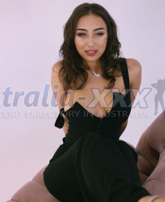 Photo escort girl Emily  : the best escort service